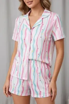 Yıldız Ve Kalp Desenli Çizgili Düğmeli Şortlu Pijama Takımı 4606