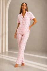 Kadın Kısa Kol Rahat Kalıp Şık Pembe Pijama Takımı