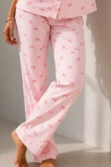 Kadın Klasik Doğal Düğme Gece Pembe Pijama Takımı