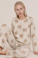 Kadın Desenli Uzun Kollu Krem Pijama Takımı 4762