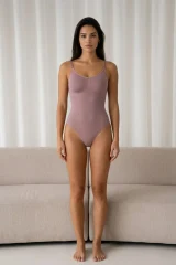 Kadın Kapsız Cırt Cırtlı Düz Desen Gül Kurusu Body
