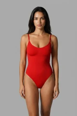 Kadın Kapsız Cırt Cırtlı Düz Desen Kırmızı Body